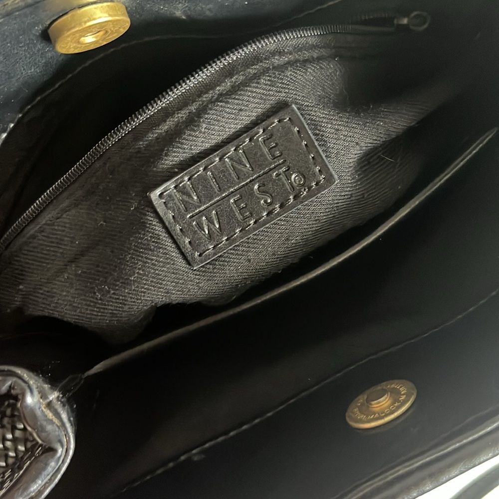 Nine West woven black shoulder bag - Picture 9 of 10